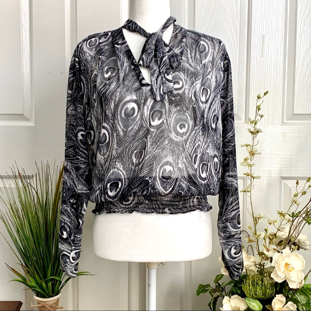 MICHAEL KORS Black and White blouse.